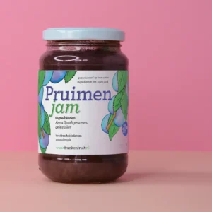 Een afbeelding van huisgemaakte pruimenjam van FrankenFruit.